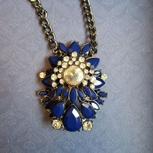 Costume jewelry necklace